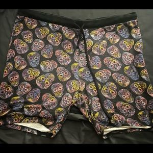 Torrid sugar skull lounge shorts, super soft! Size 4
